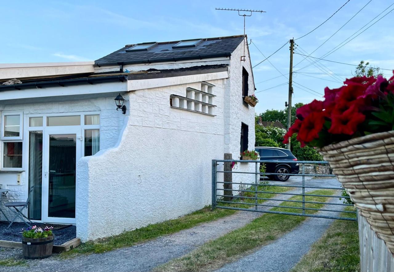 Old Nursery Coity Exterior foto